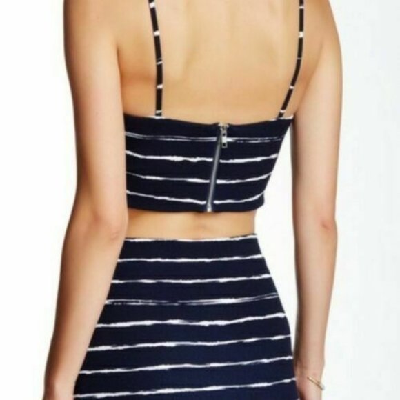 Necessary Objects Painter Stripes Crop Top Tank L - Picture 5 of 7